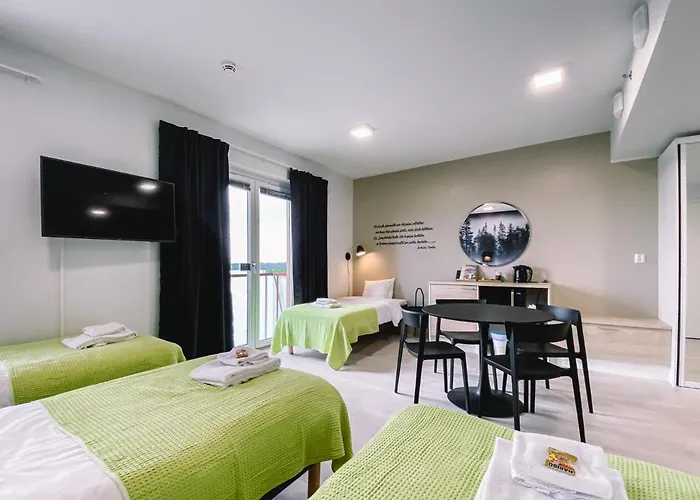 Kuohu - And By Uhanda Hotelli 3*