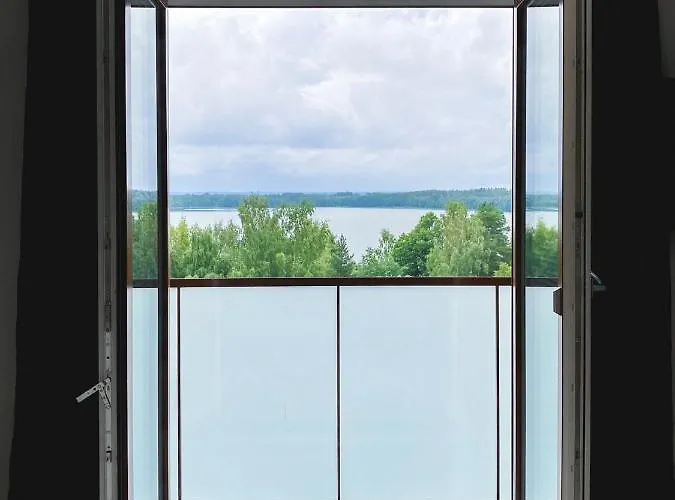 Hotelli Kuohu - And By Uhanda Kangasala