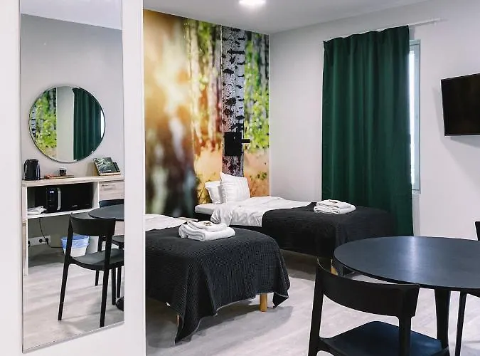 Kuohu - And By Uhanda Hotelli 3*