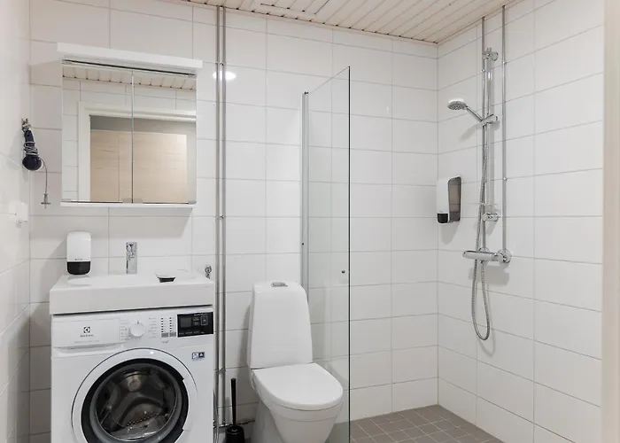 Kuohu - And By Uhanda Kangasala